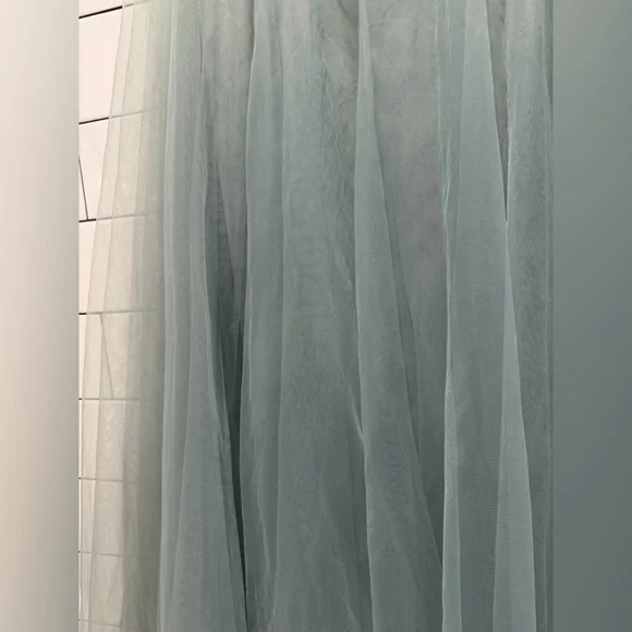 NWT - Hello Molly Tulle Gown in Sage - Picture 4 of 16